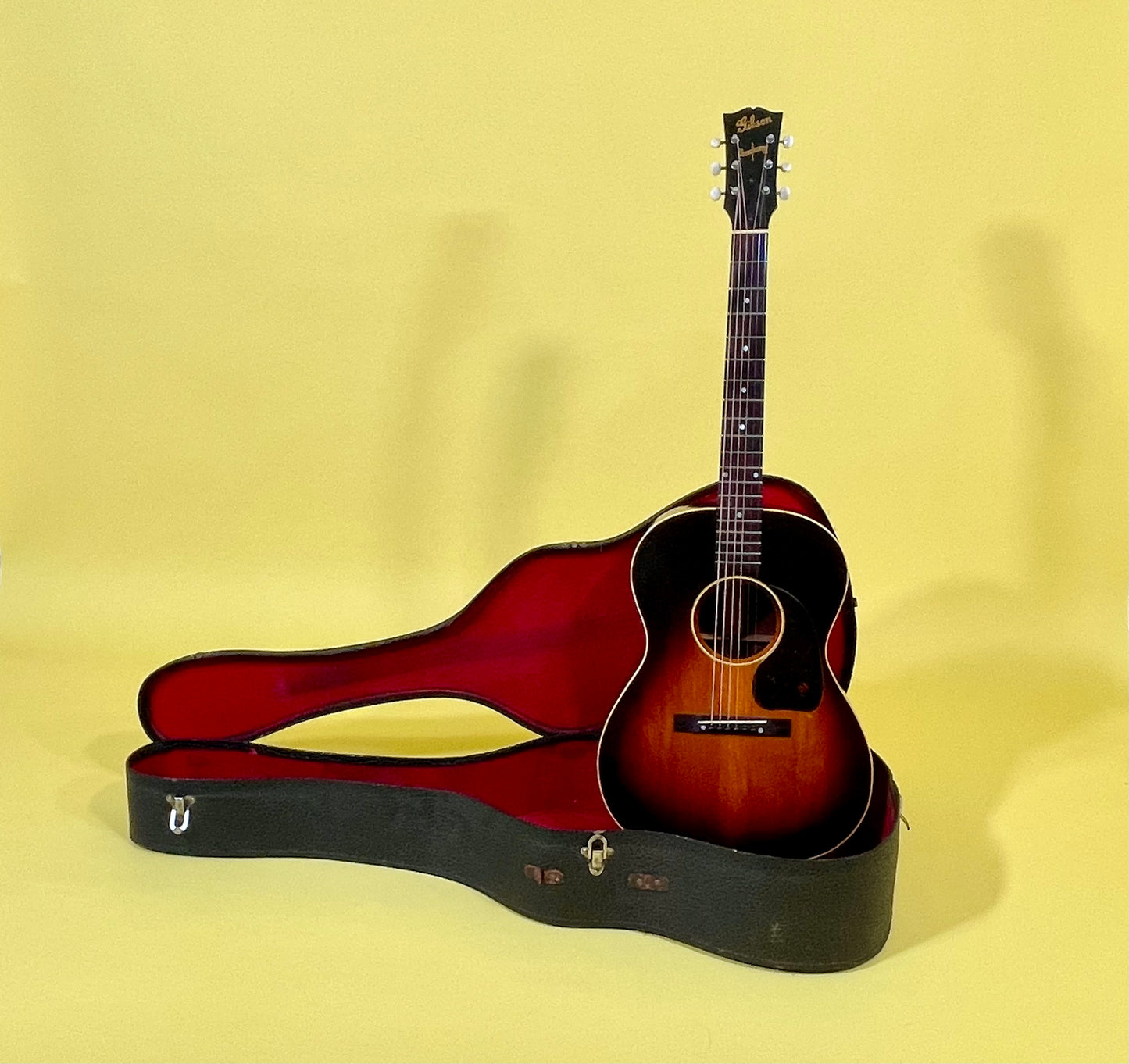 1944 Gibson LG-2 Banner