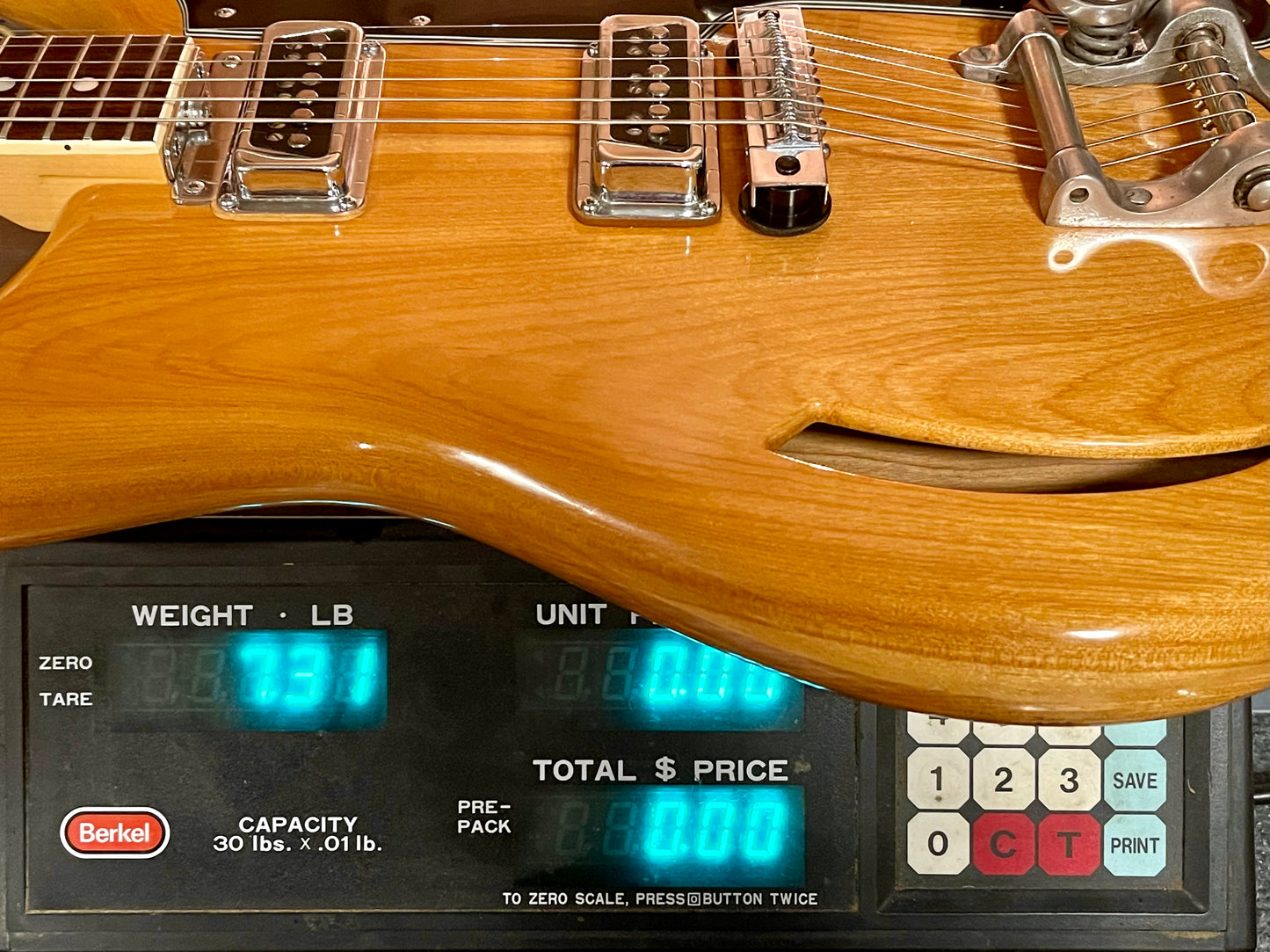 1967 Kustom K-200 Deluxe Figured Mapleglo finish 100% original Super-nice!
