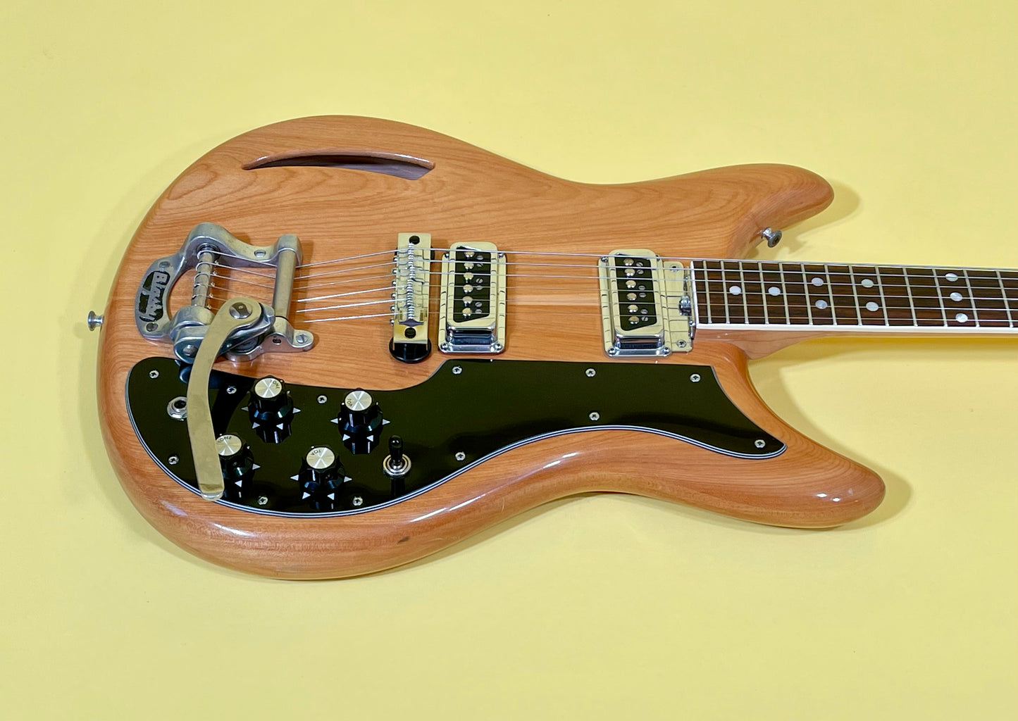 1967 Kustom K-200 Deluxe Figured Mapleglo finish 100% original Super-nice!