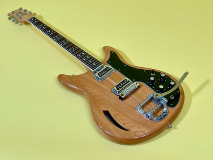 1967 Kustom K-200 Deluxe Figured Mapleglo finish 100% original Super-nice!