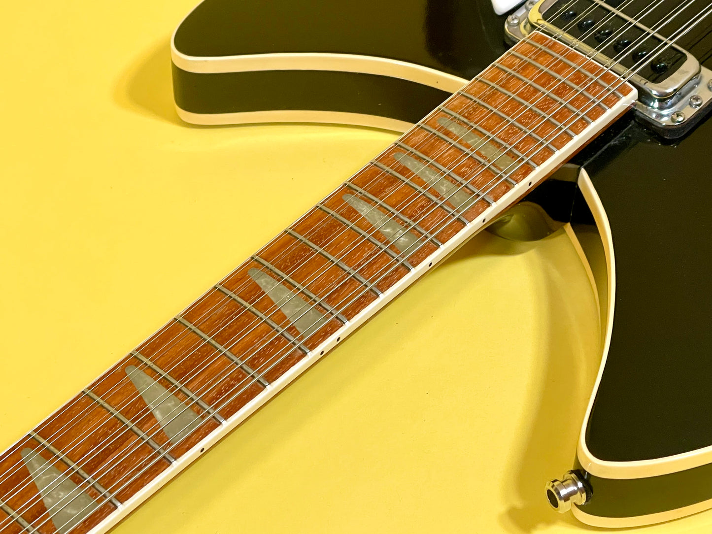 1981 Rickenbacker 360 Jetglo Gloss Rare Double Bound!