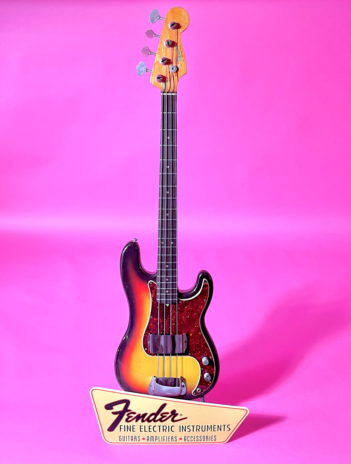 1966 Fender Precision Bass 3-color Sunburst