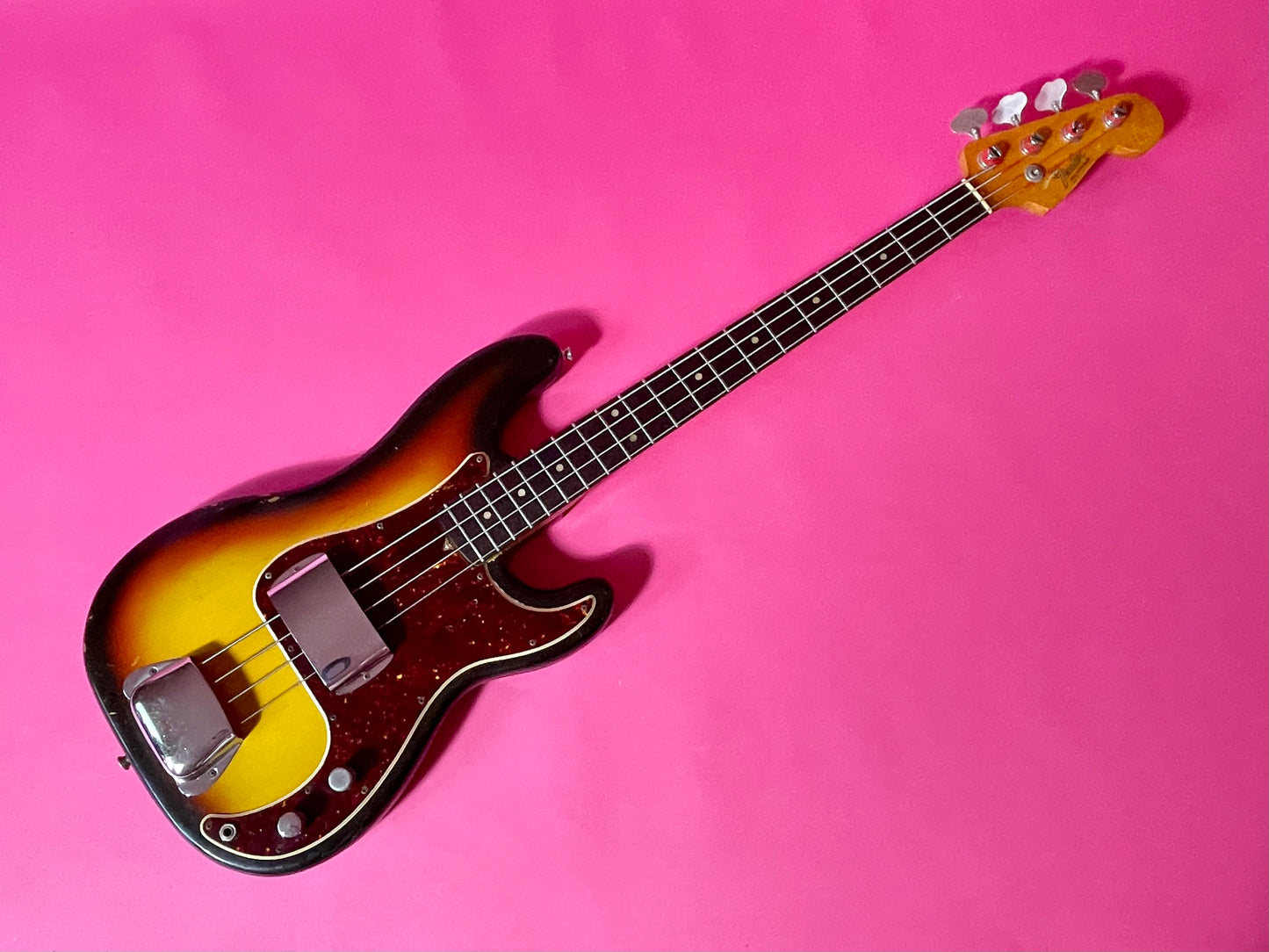 1966 Fender Precision Bass 3-color Sunburst