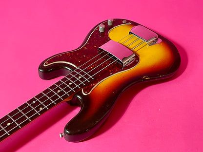 1966 Fender Precision Bass 3-color Sunburst