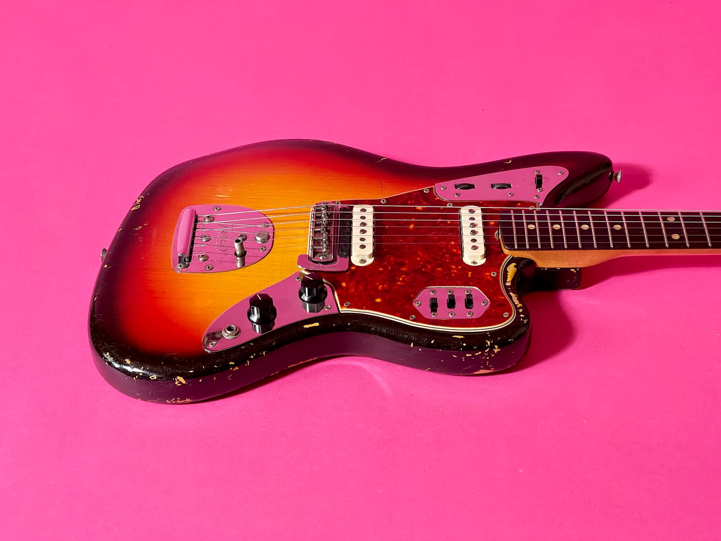 1964 Fender Jaguar 3-Color Sunburst 100% original