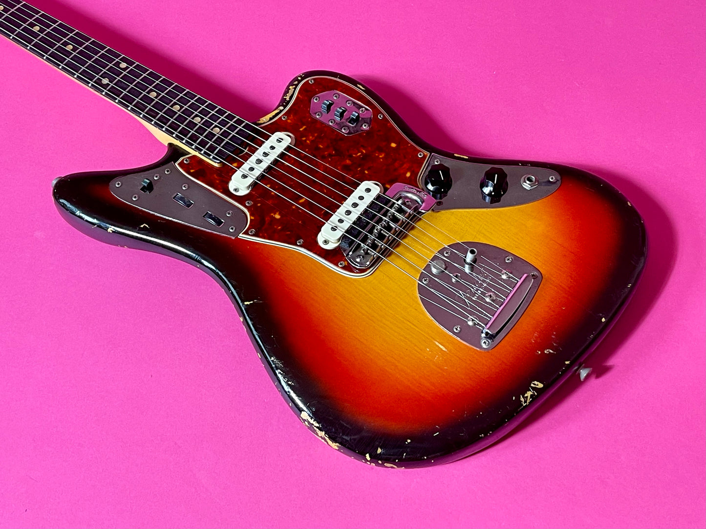 1964 Fender Jaguar 3-Color Sunburst 100% original