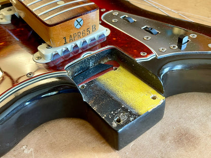 1965 Fender Jaguar 3-Color Sunburst 100% OG