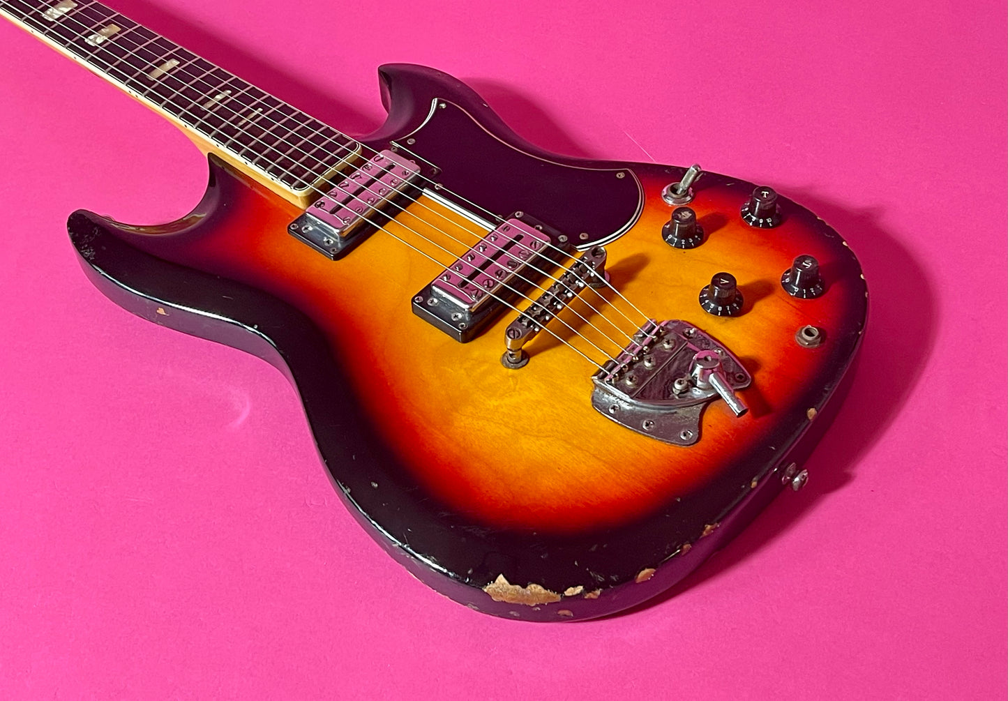 1973 Univox Badazz 3-Color Sunburst