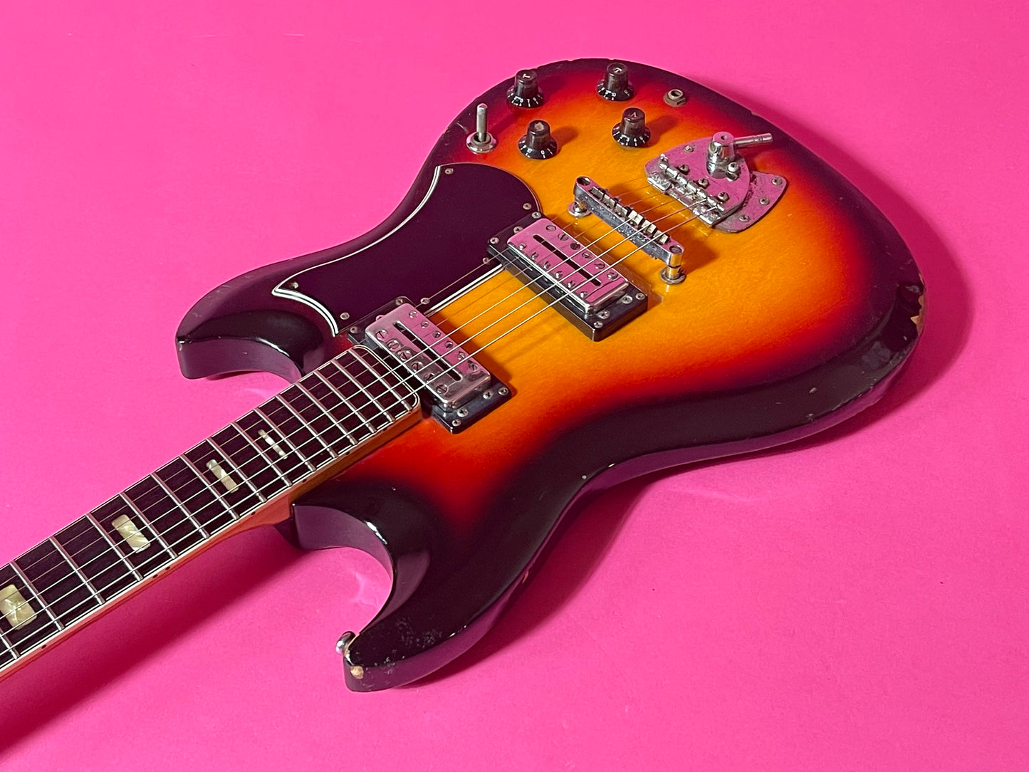 1973 Univox Badazz 3-Color Sunburst