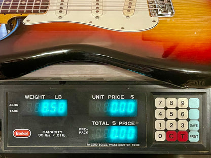 1974 Fender Stratocaster 3-color Sunburst Rosewood fingerboard