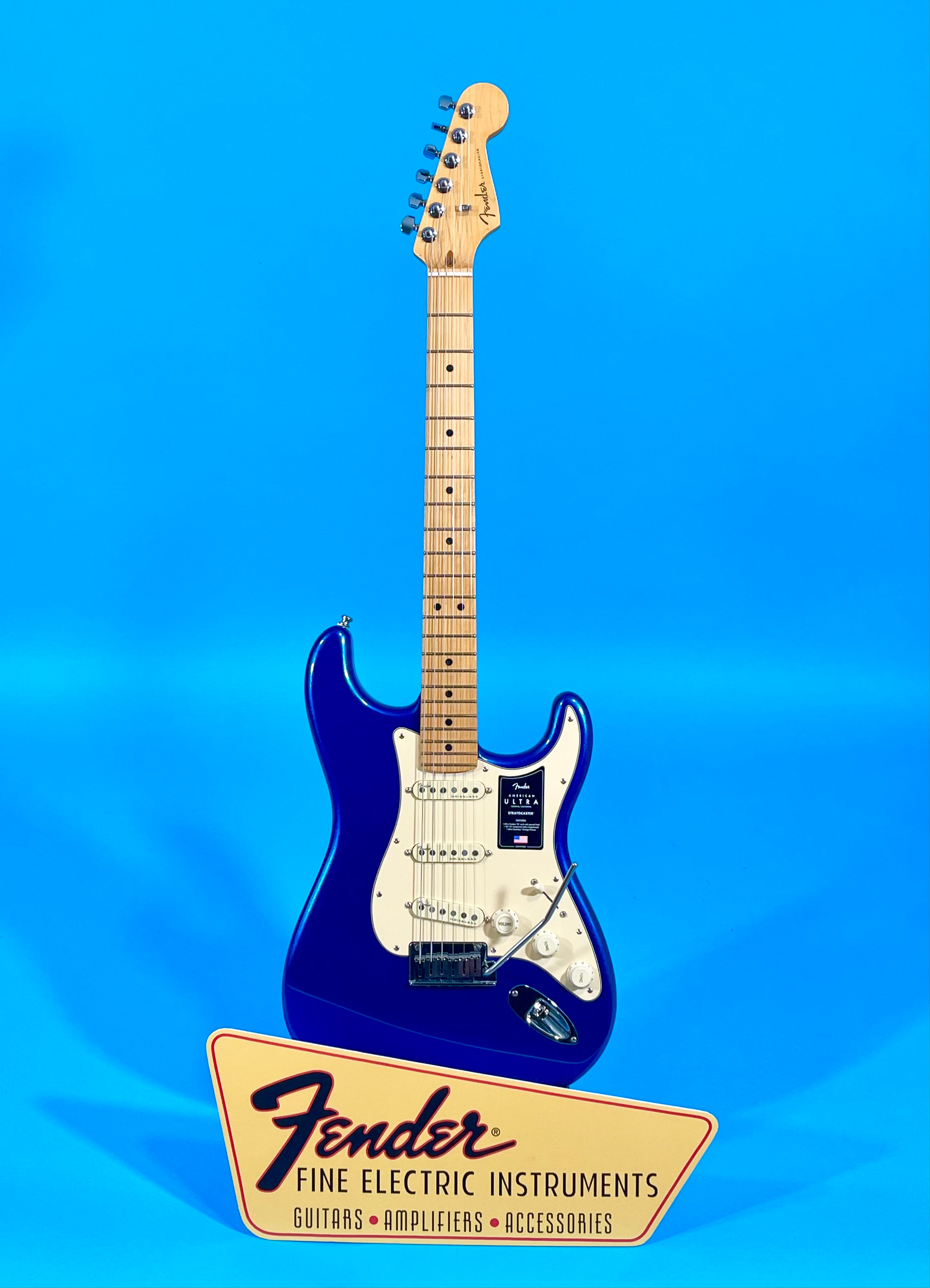 2022 Fender American Ultra Stratocaster Cobra Blue – Draggin' Guitars