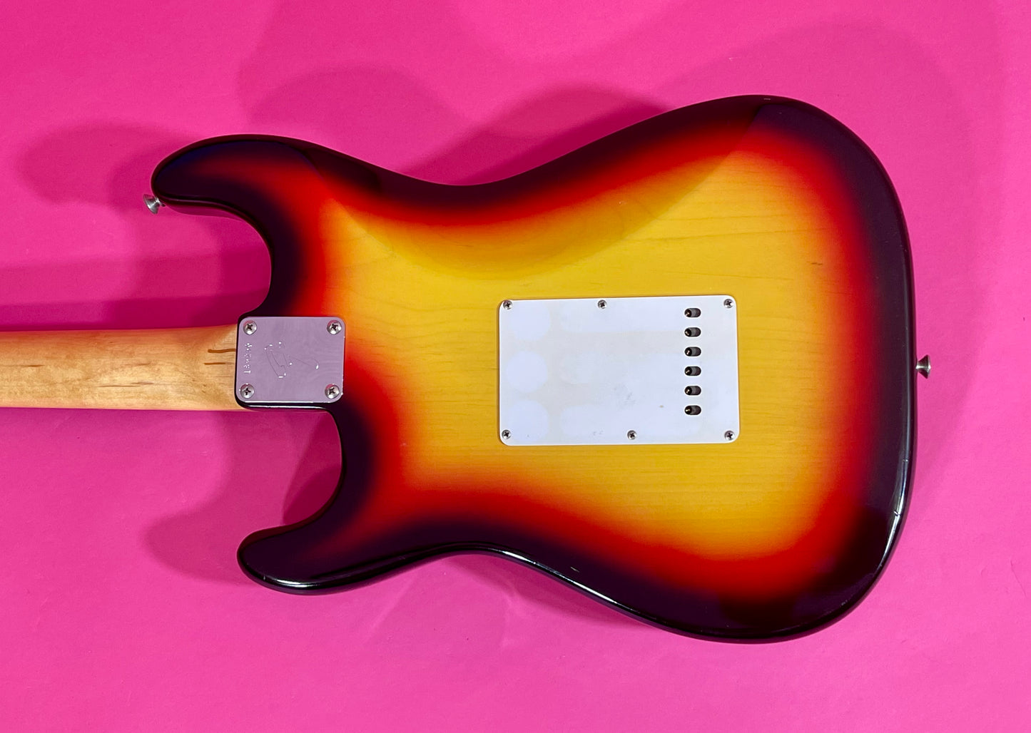 1966 Fender Stratocaster 3-color Sunburst Minty!