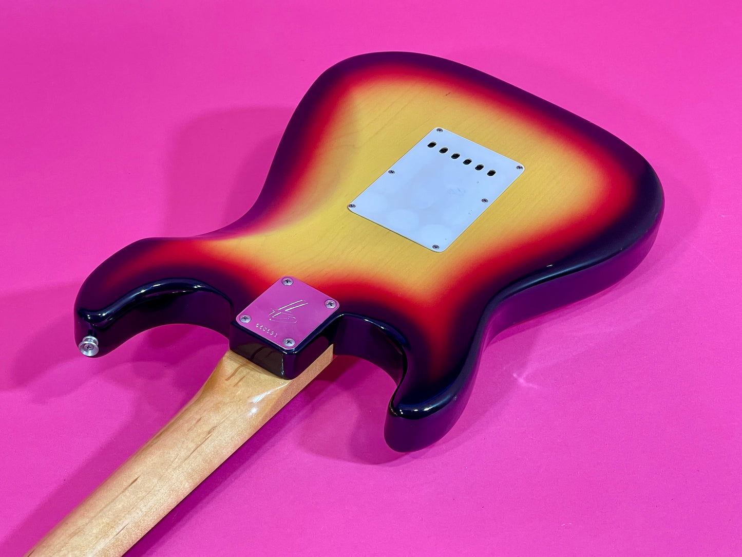 1966 Fender Stratocaster 3-color Sunburst Minty!