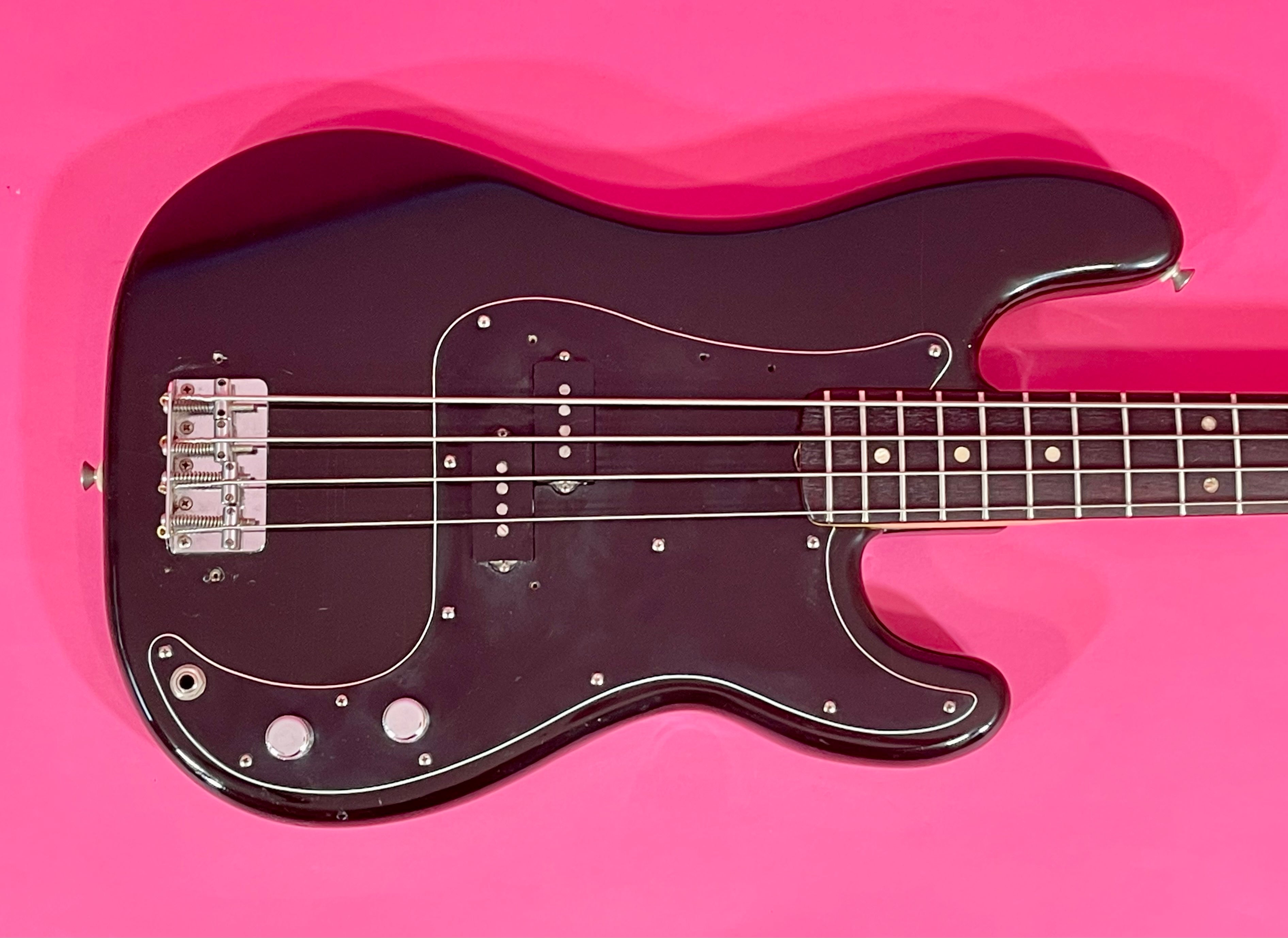 1975 Fender Precision Bass Black Rosewood fingerboard – Draggin