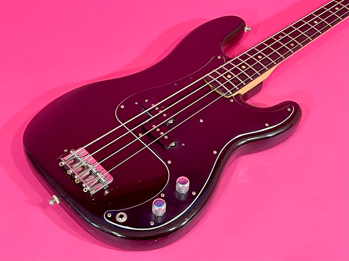 1975 Fender Precision Bass Black Rosewood fingerboard