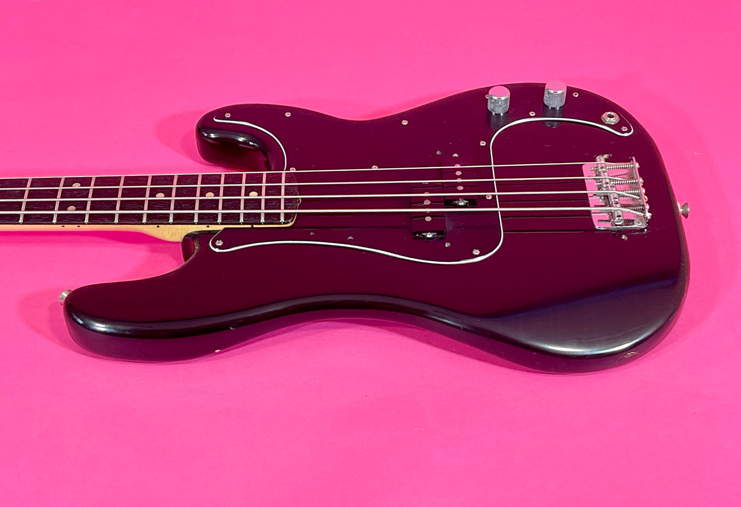 1975 Fender Precision Bass Black Rosewood fingerboard