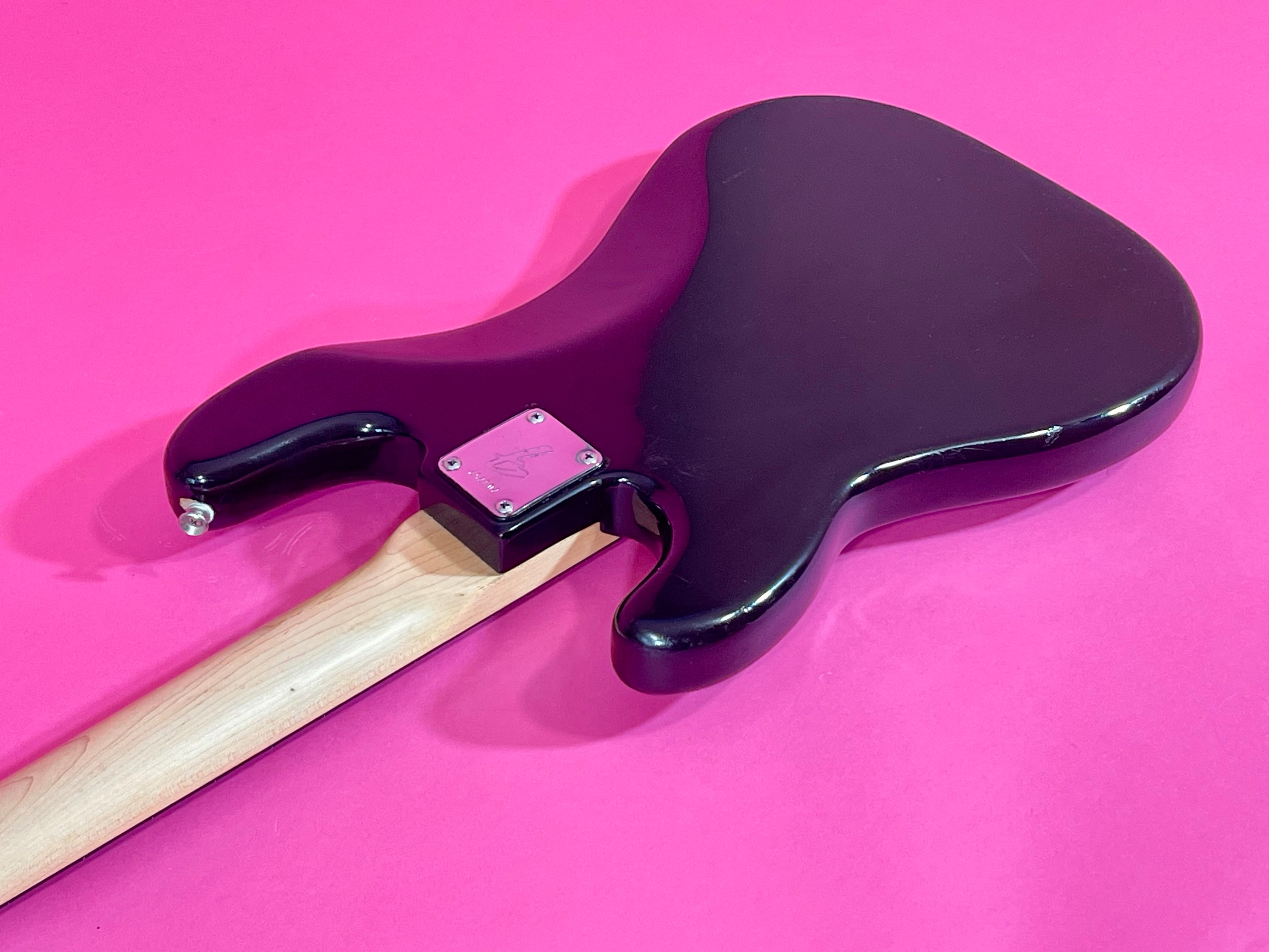 1975 Fender Precision Bass Black Rosewood fingerboard – Draggin