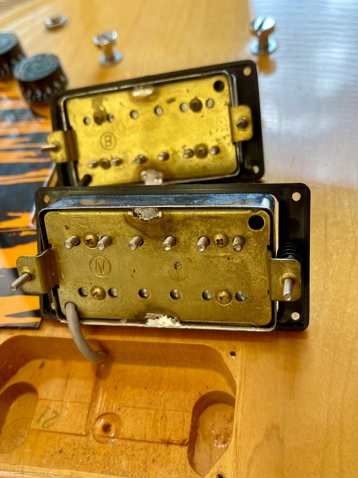 1976 Gibson L6-S Custom model Blonde finish