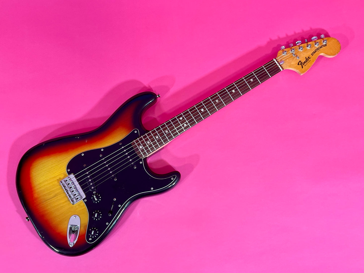 1979 Fender Stratocaster Non-Trem 3-color Sunburst with Rosewood fingerboard