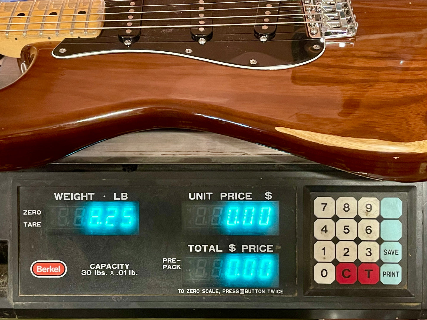 1979 Fender Stratocaster OG Walnut finish