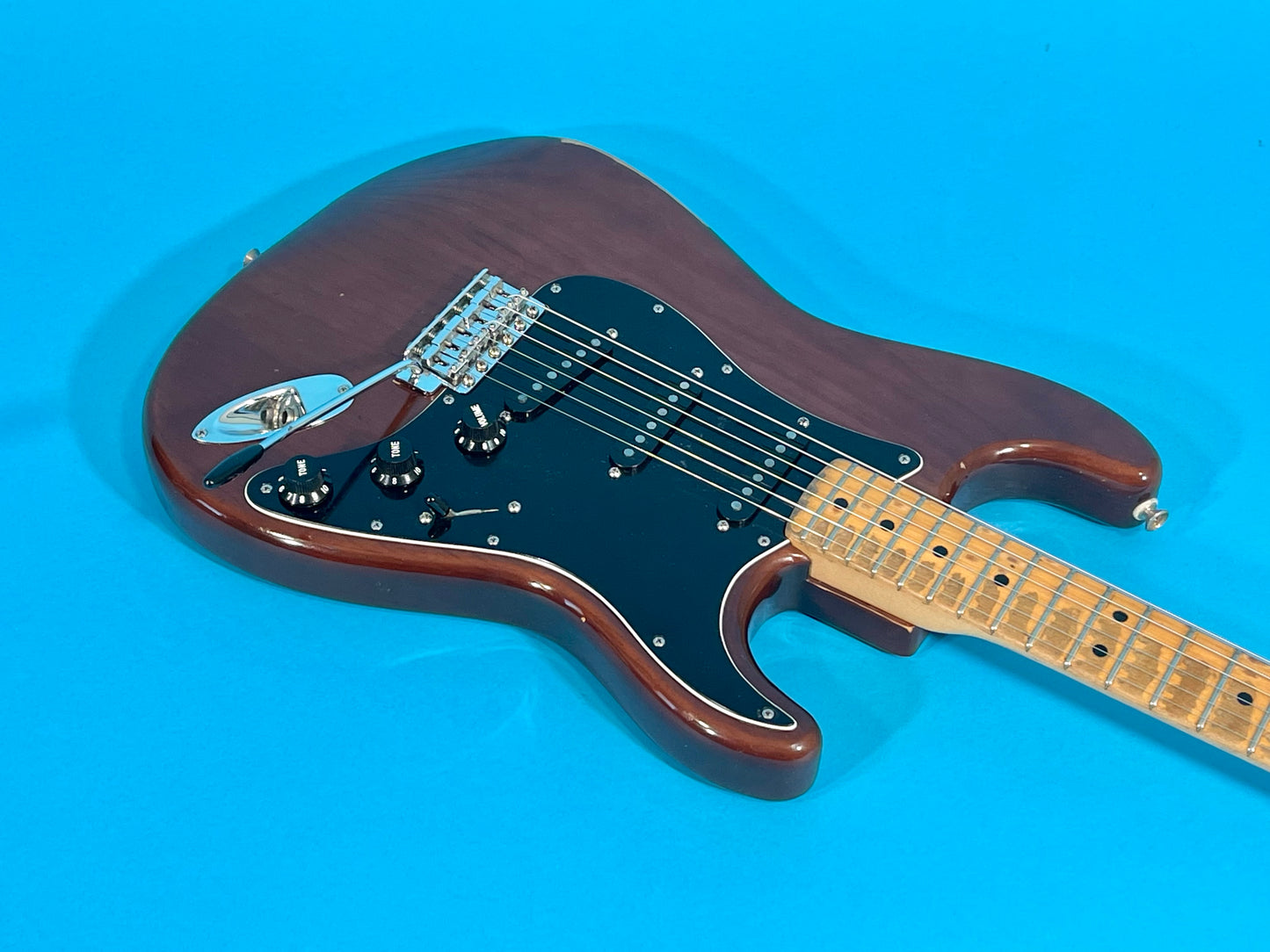 1979 Fender Stratocaster OG Walnut finish