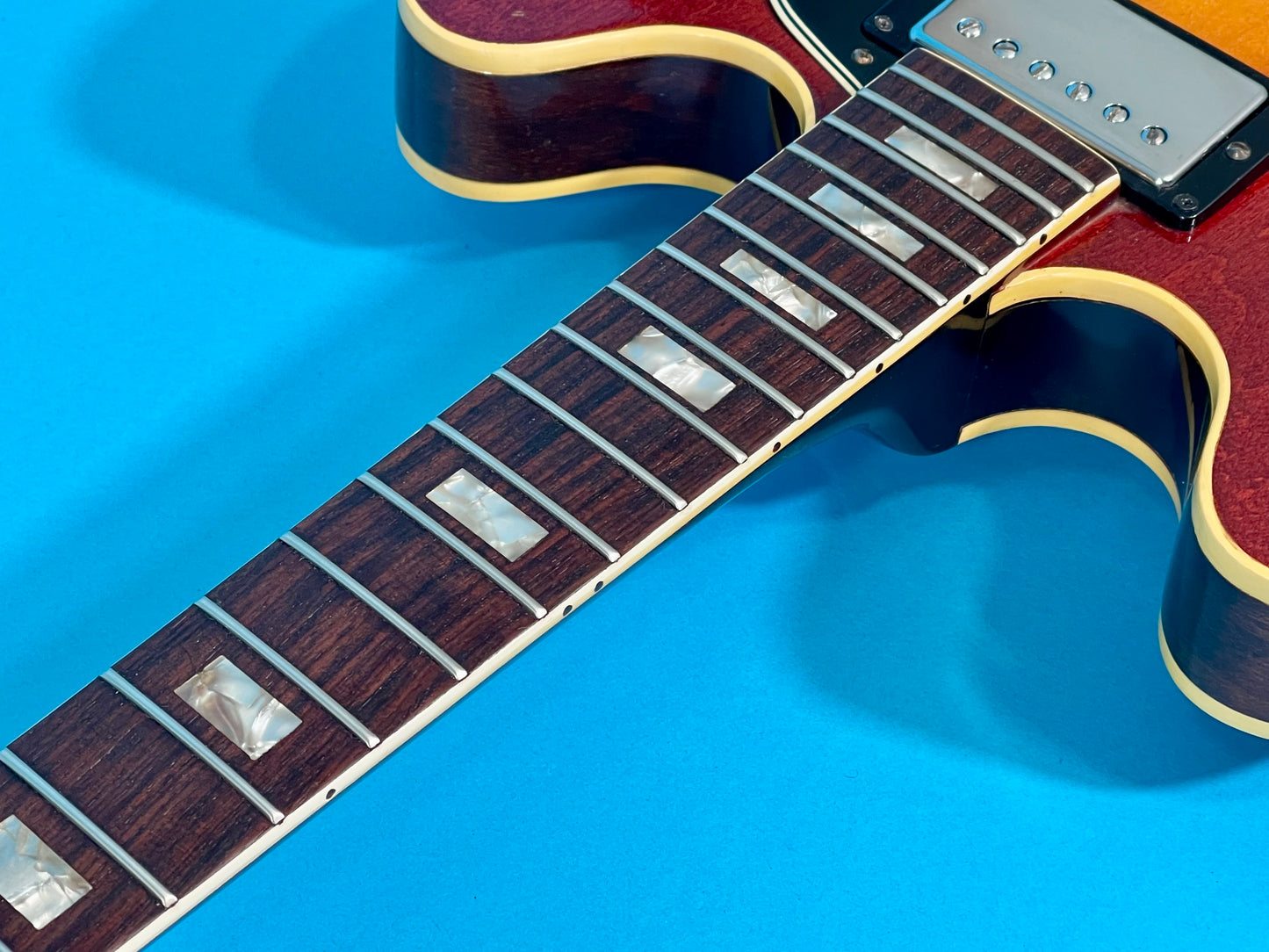 1970 Gibson ES-335-TD Cherry Sunburst