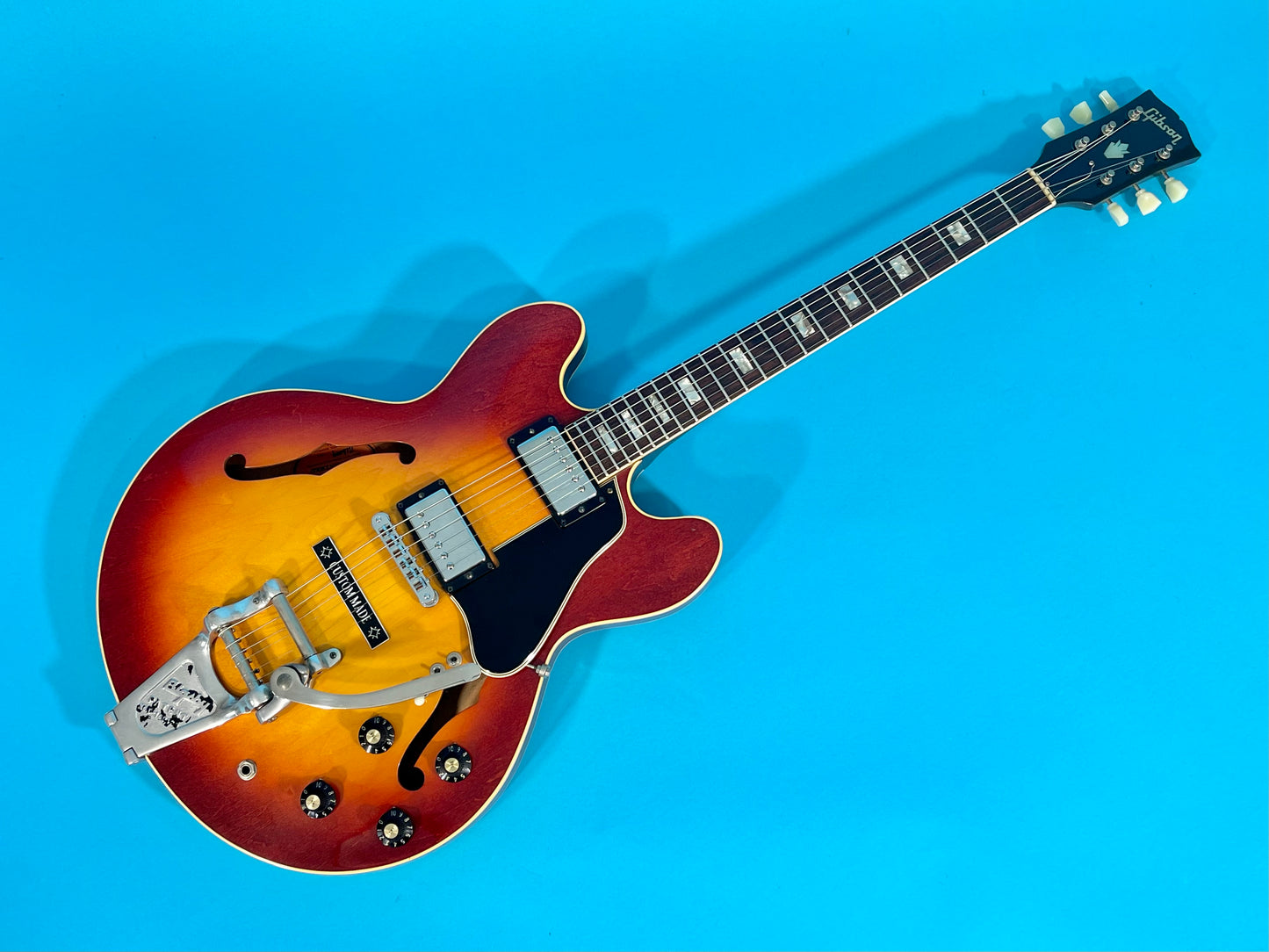 1970 Gibson ES-335-TD Cherry Sunburst