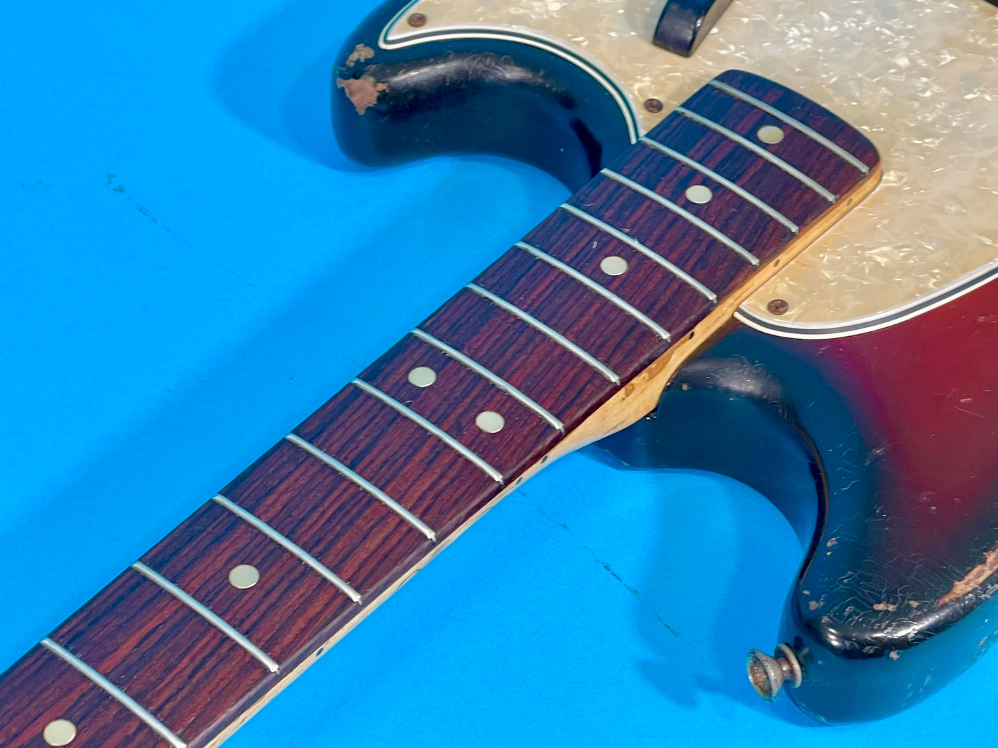 1971 Fender Mustang Bass Sunburst Mojo-machine!