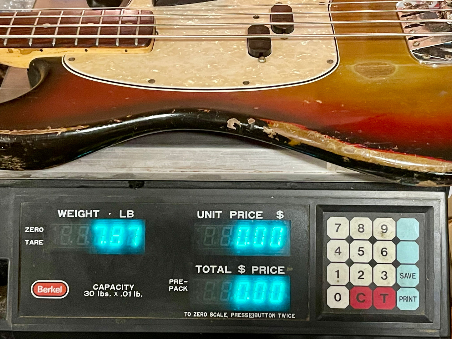 1971 Fender Mustang Bass Sunburst Mojo-machine!