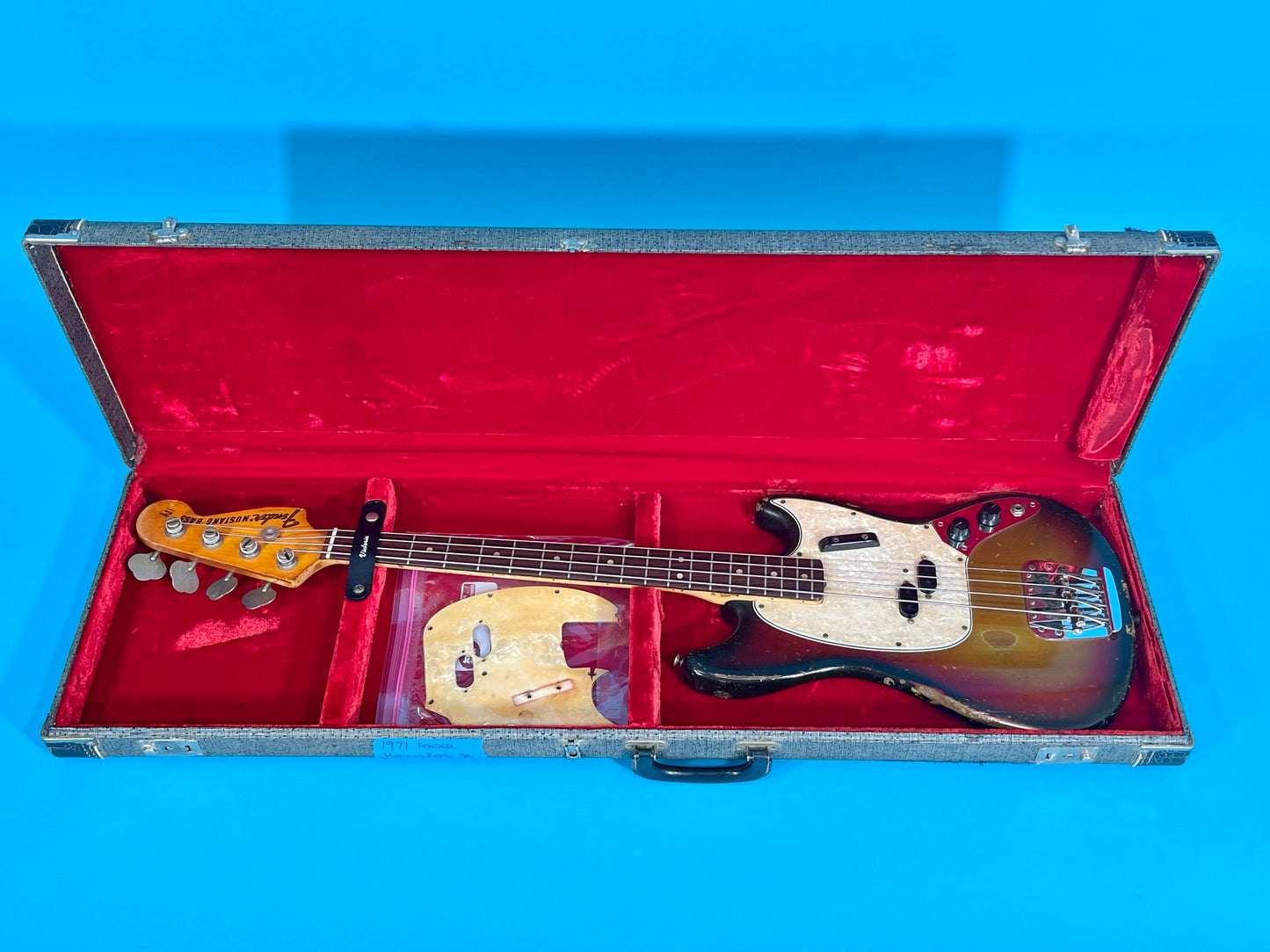 1971 Fender Mustang Bass Sunburst Mojo-machine!