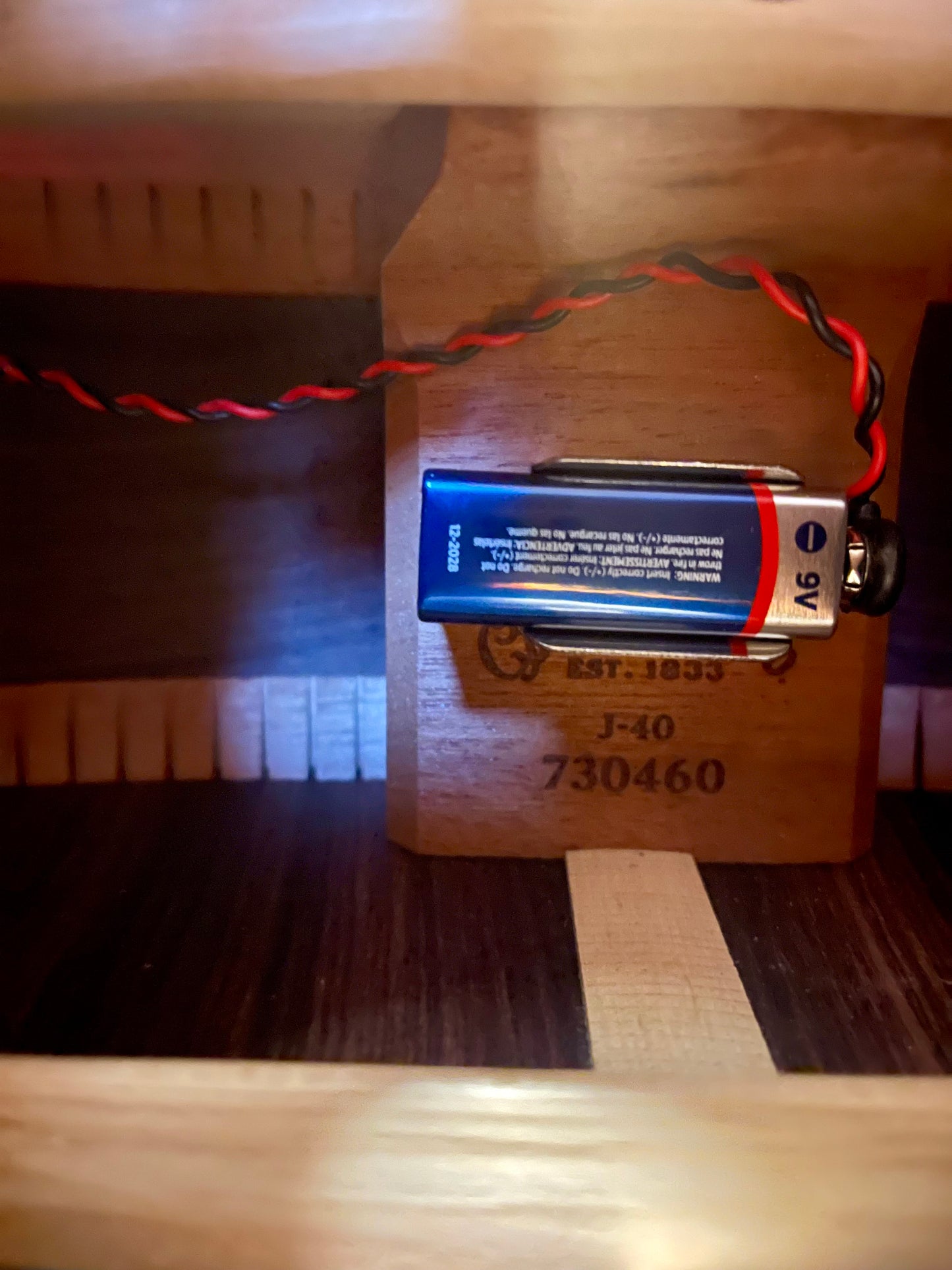 2000 Martin J-40 Blonde Minty J-series Big Sound Jumbo!