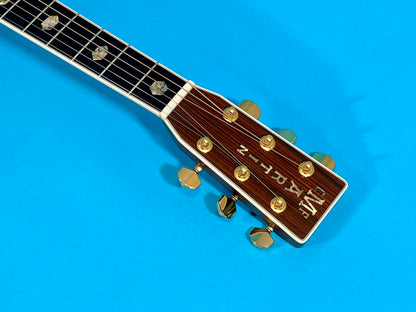 2000 Martin J-40 Blonde Minty J-series Big Sound Jumbo!