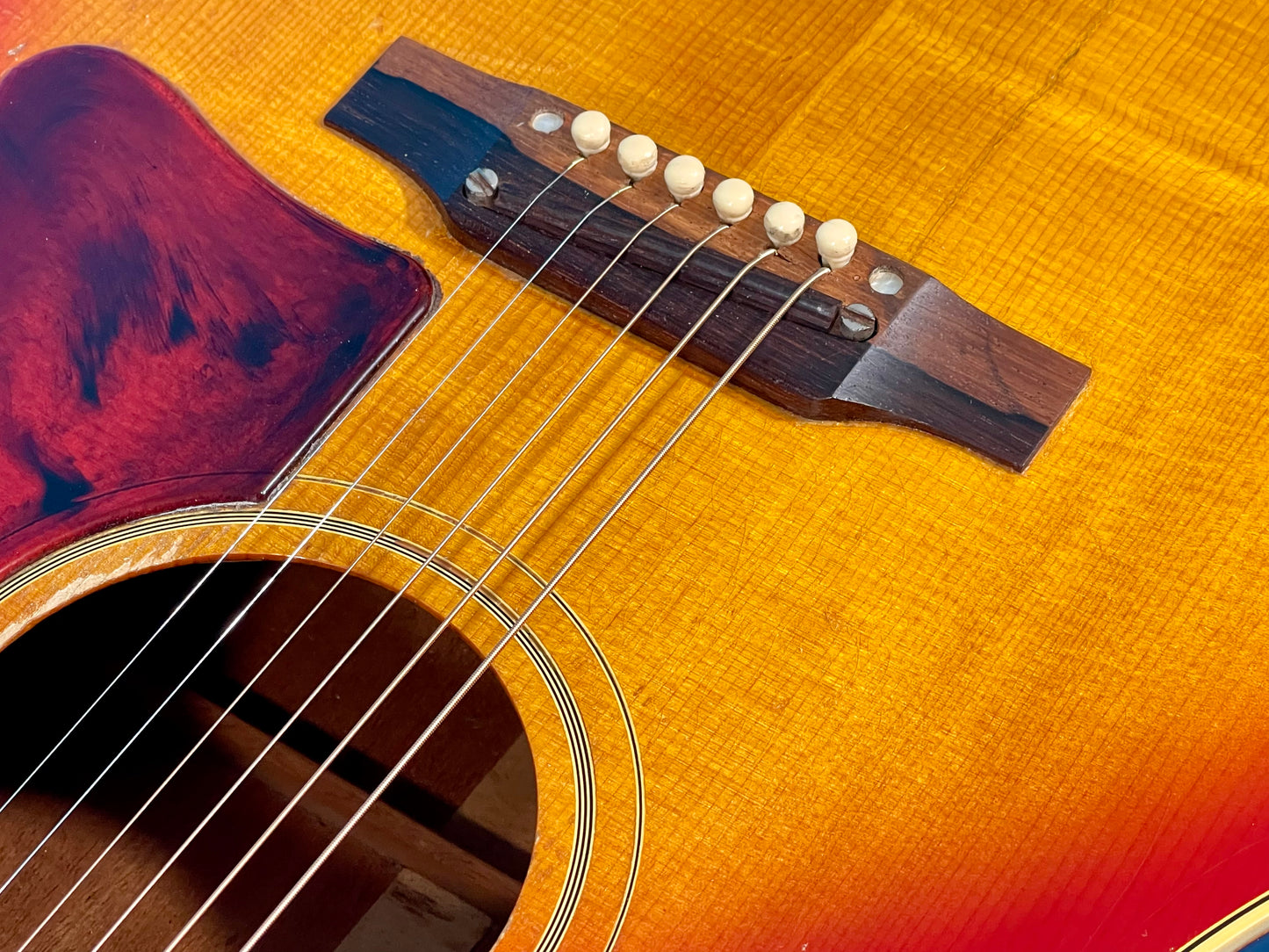 1966 Gibson J-45 original vibrant Cherry Sunburst finish