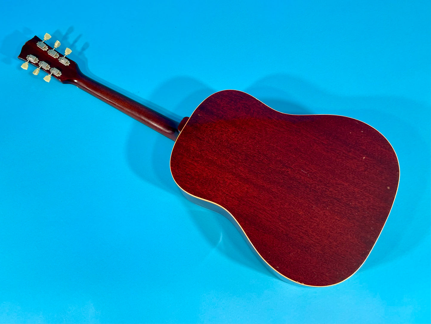 1966 Gibson J-45 original vibrant Cherry Sunburst finish