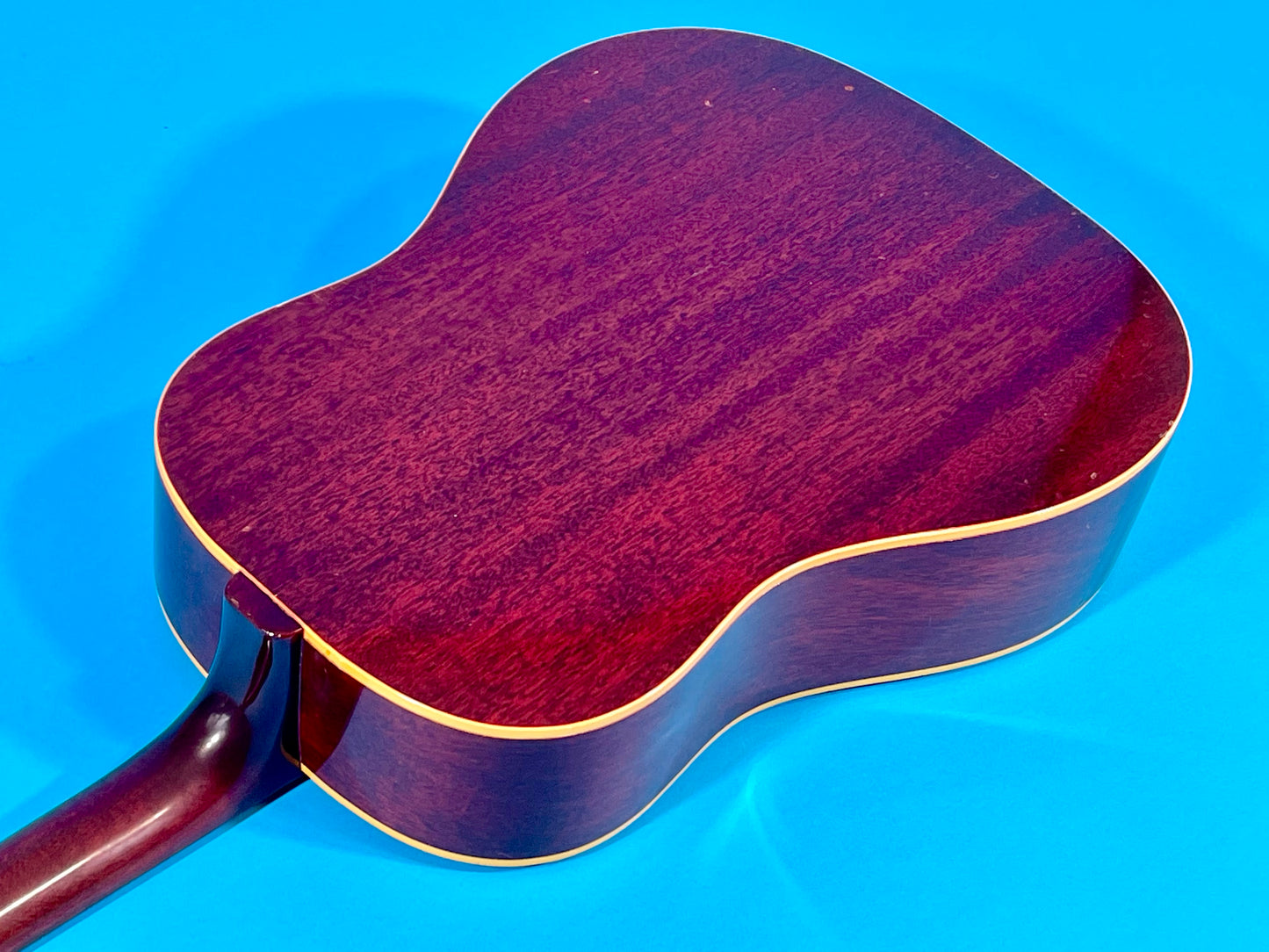 1966 Gibson J-45 original vibrant Cherry Sunburst finish