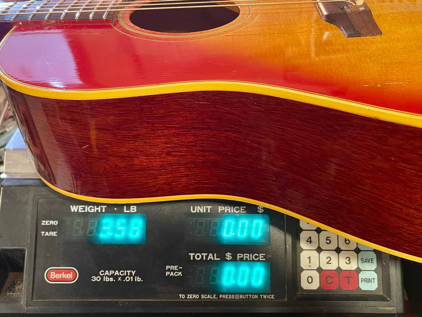 1966 Gibson J-45 original vibrant Cherry Sunburst finish