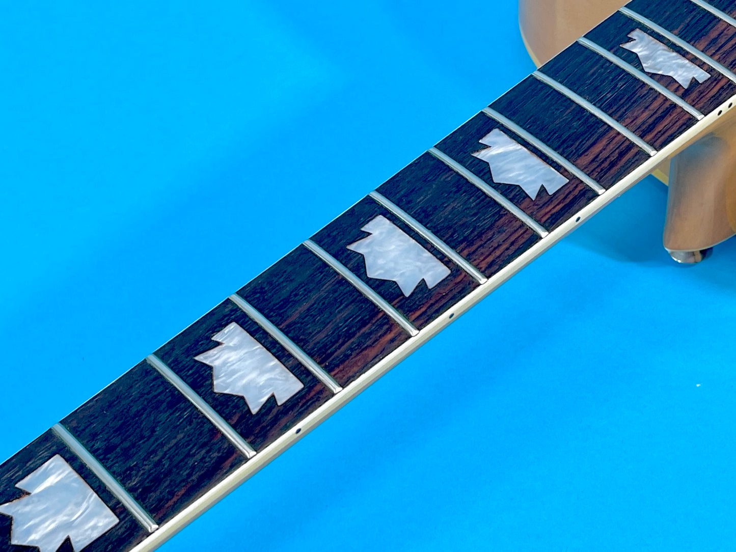 1973 Ventura V-200 B Beautiful Blonde Jumbo J-200