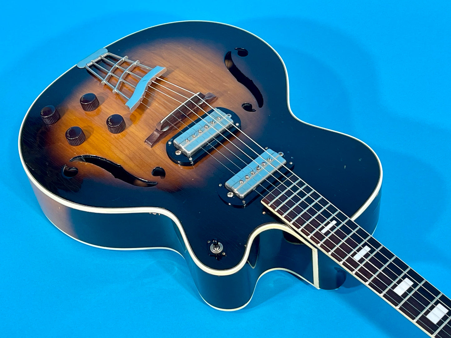 1958 Harmony H-62 killer arch top jazz & rockabilly machine