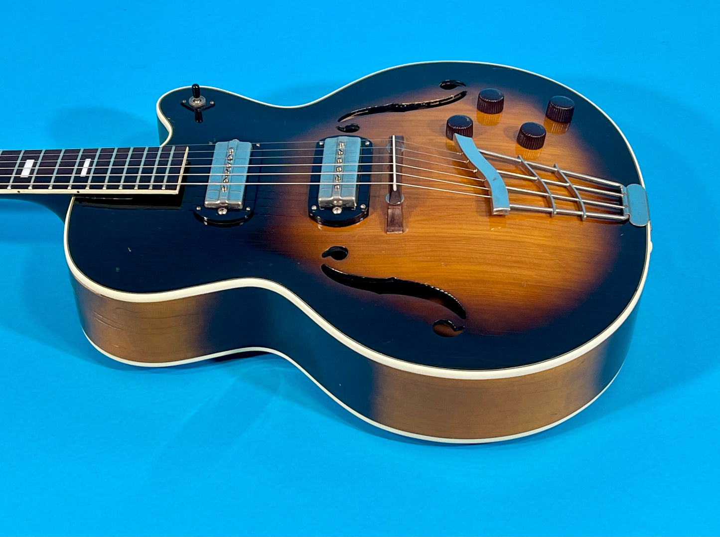 1958 Harmony H-62 killer arch top jazz & rockabilly machine