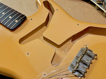 1961 Fender Musicmaster Desert Sand 100% Original