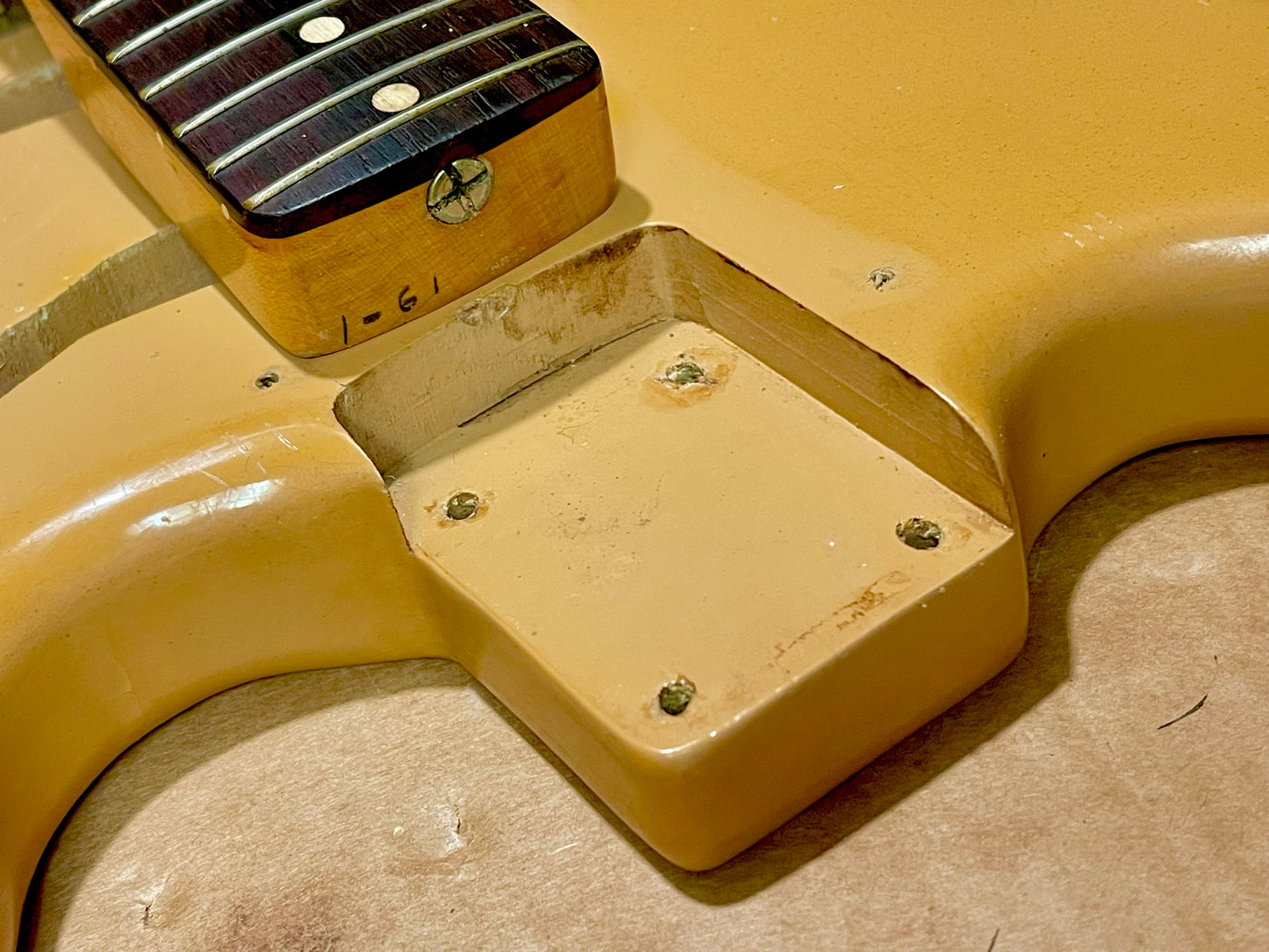 1961 Fender Musicmaster Desert Sand 100% Original