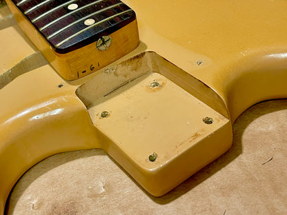 1961 Fender Musicmaster Desert Sand 100% Original