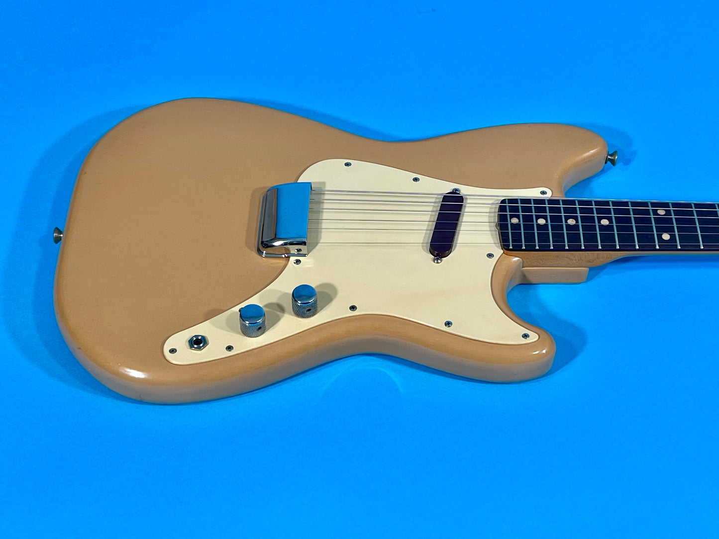 1961 Fender Musicmaster Desert Sand 100% Original