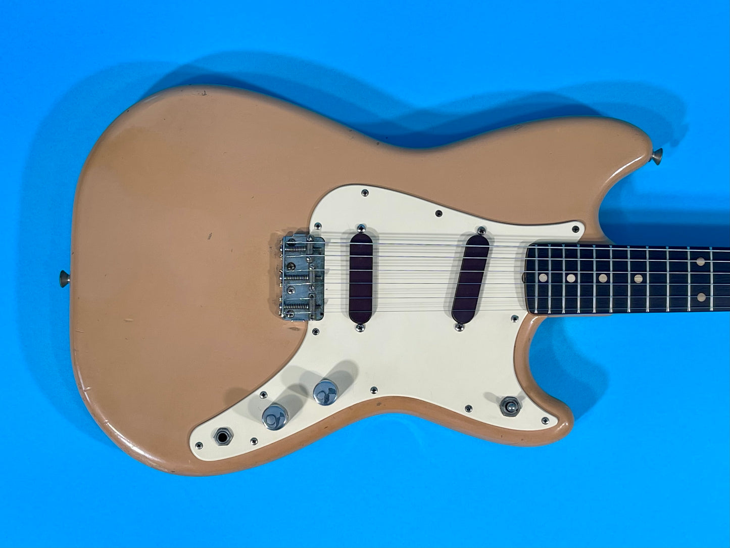 1960 Fender Duo-Sonic Desert Sand 100% Original