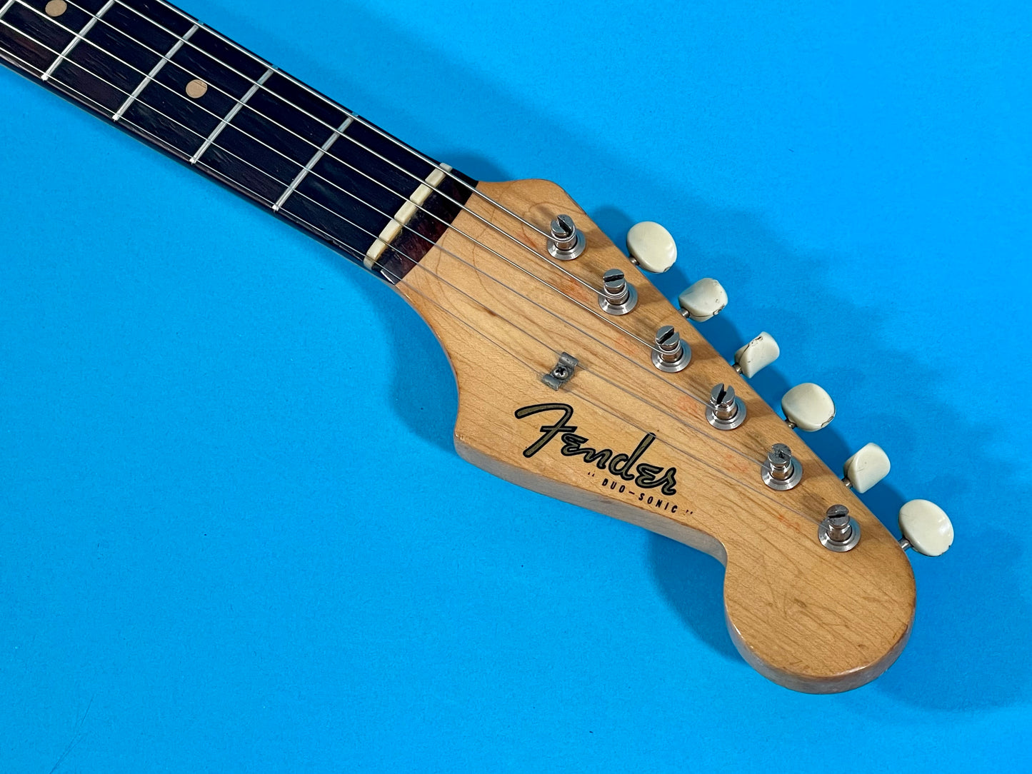 1960 Fender Duo-Sonic Desert Sand 100% Original