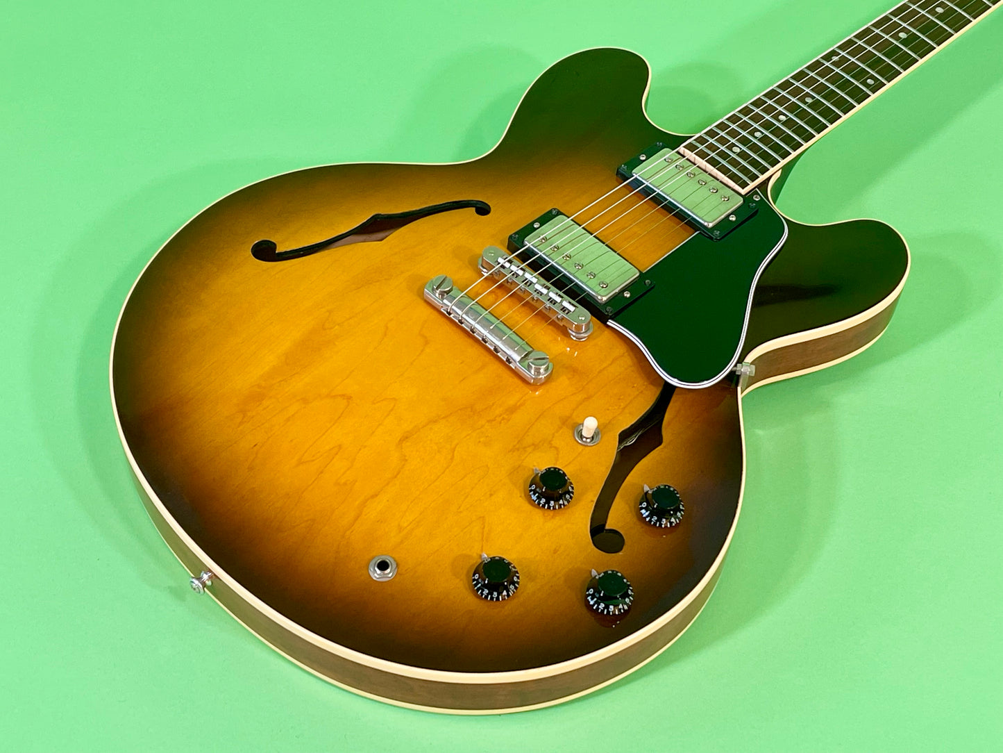 1990 Gibson ES-335-TD DOT Sunburst and super-clean!