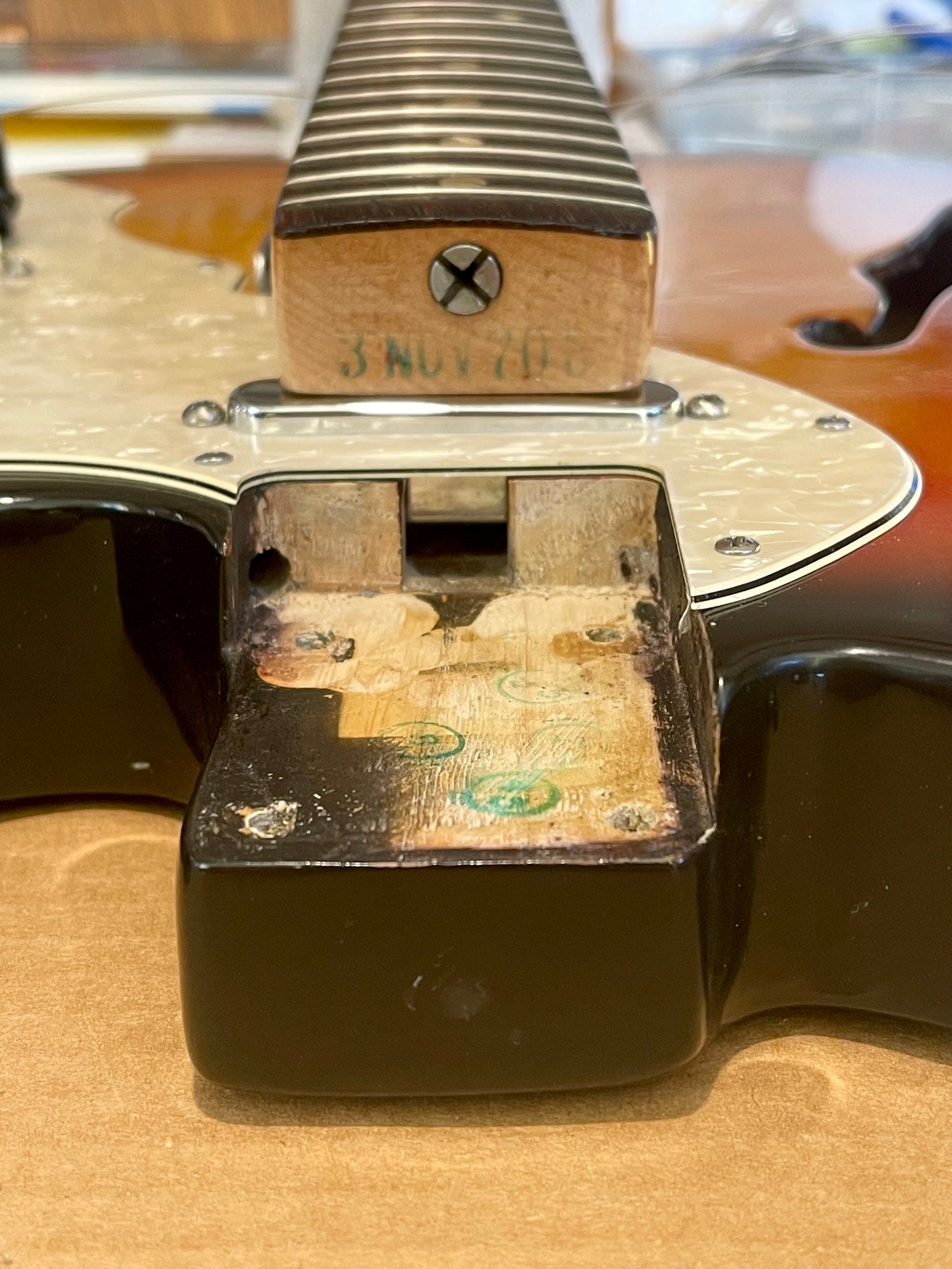 1971 Fender Telecaster Thinline 3-color Sunburst Rosewood fingerboard!